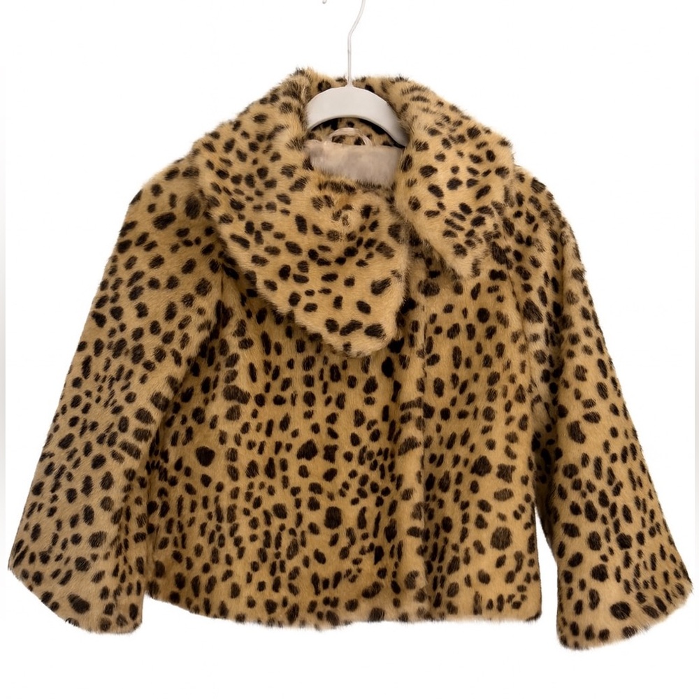 GAP Kids Animal Print Faux Fur Cape Coat for the Holidays Size Medium